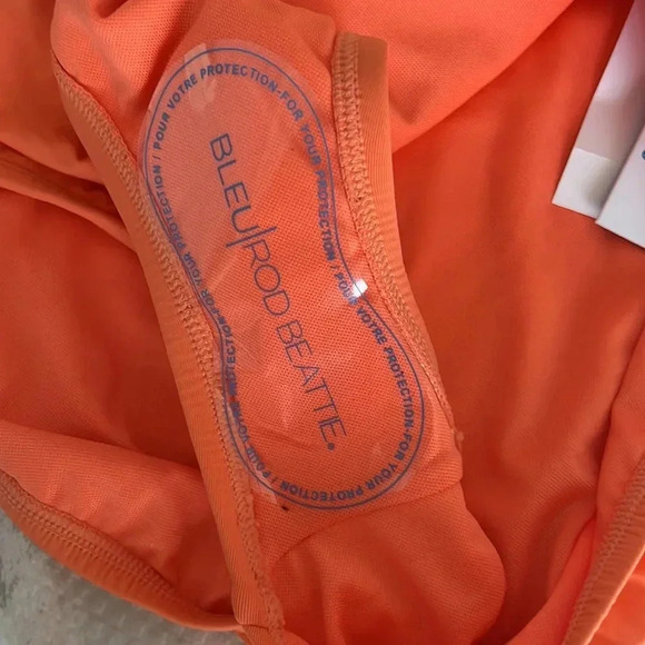 BLEU ROD BEATTIE KORE RUFFLED BANDEAU ONE PIECE SWIMSUIT SIZE 10 - Picture 6 of 7